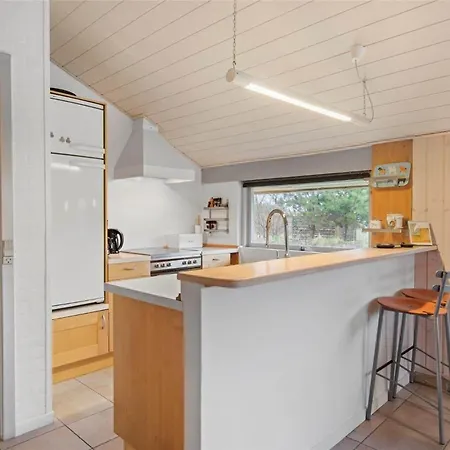 Tv1222-bindslev-lucernevej-4 بيت للعطل